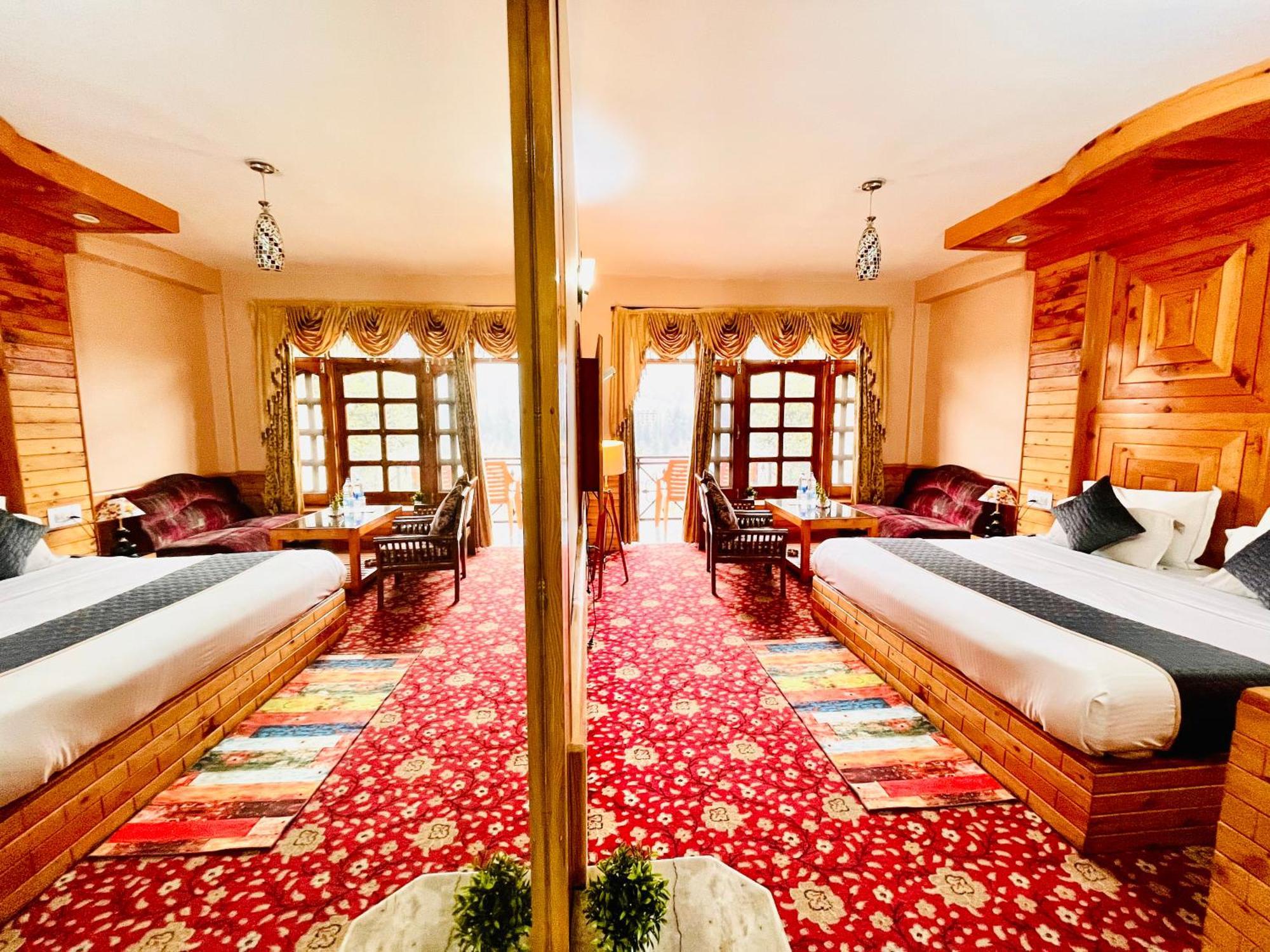 Snow Clad Riverview Hotel & Resort, Manali エクステリア 写真