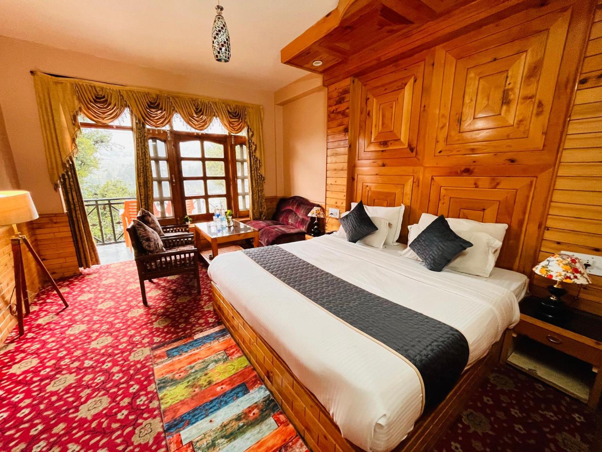 Snow Clad Riverview Hotel & Resort, Manali エクステリア 写真