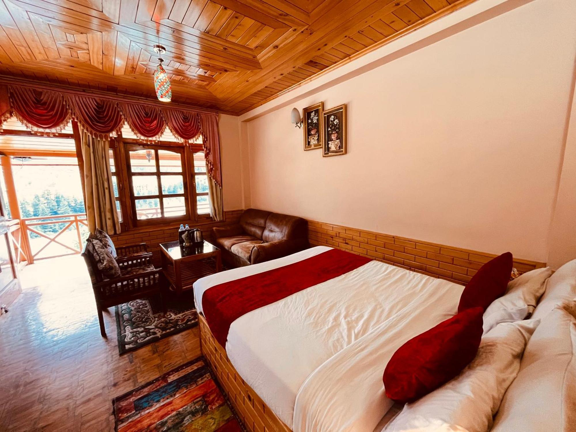 Snow Clad Riverview Hotel & Resort, Manali エクステリア 写真